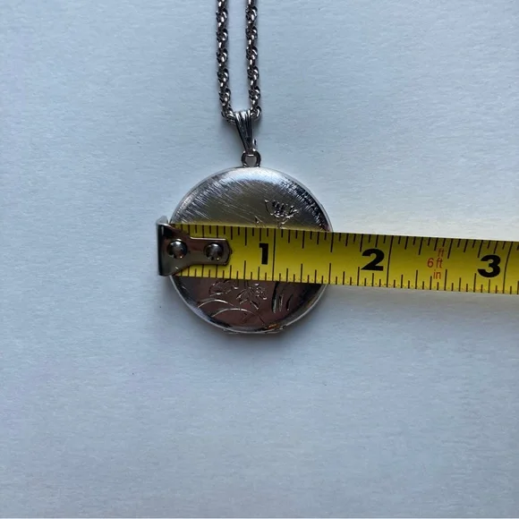 Vintage Signed Sterling Silver Locket Necklace - Picture 10 of 10
